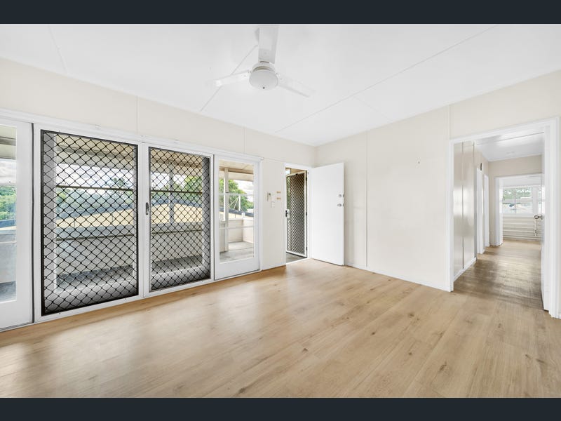 120 Hospital Road, Emerald