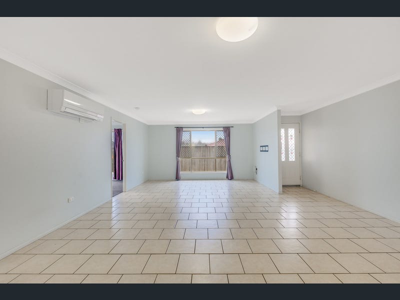 2/2 Todd Court, Kearneys Spring