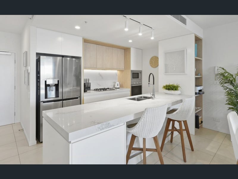 4047/21 Ross Street, Benowa