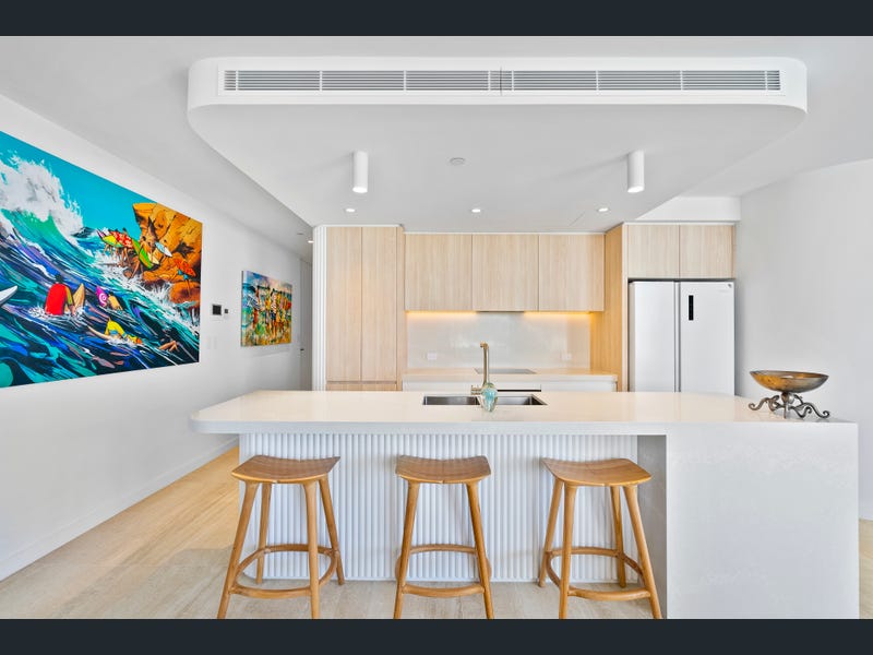 402/321 Golden Four Drive, Tugun