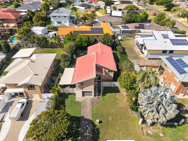 15 Faye Avenue, Scarness