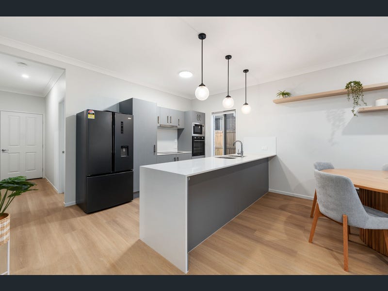11 Bloodwood Place, Carseldine