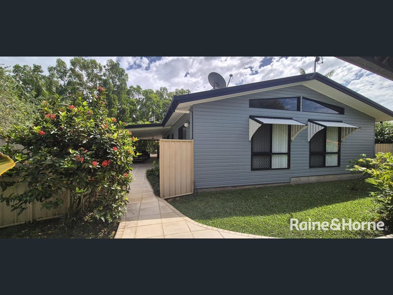 13 Cooya Beach Road