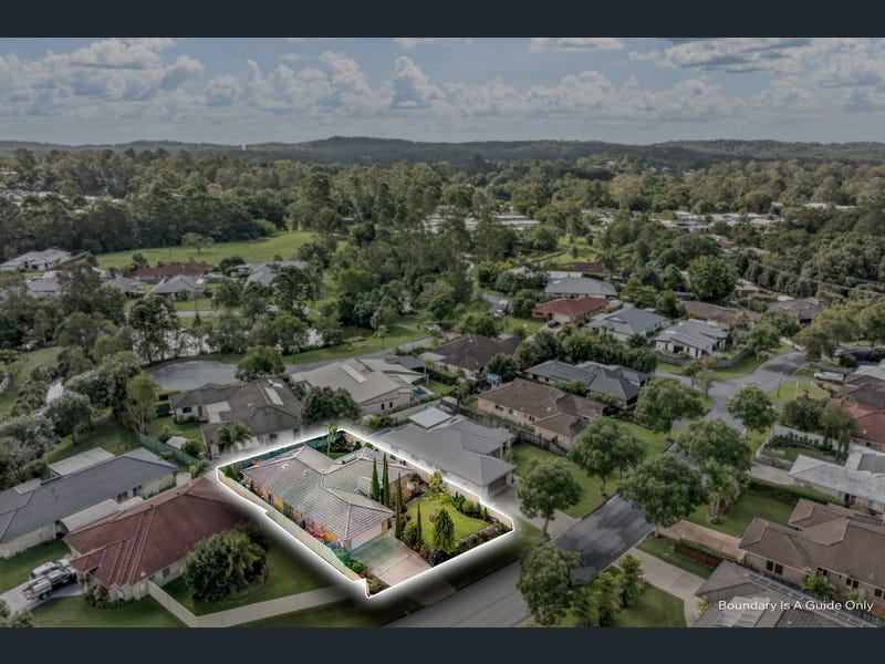 18 Maddock Avenue, Mooloolah Valley