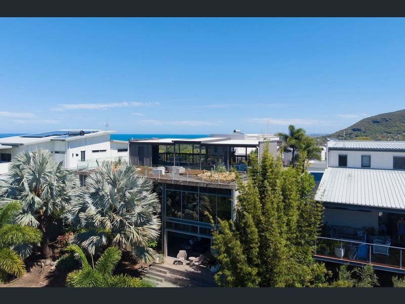 4 Opal Place, Yaroomba