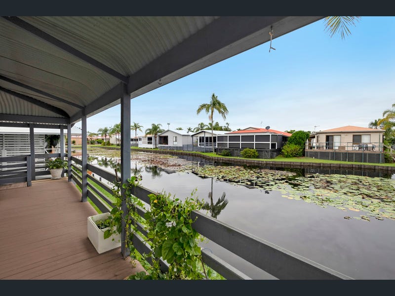 152/368 Oxley Drive, Coombabah