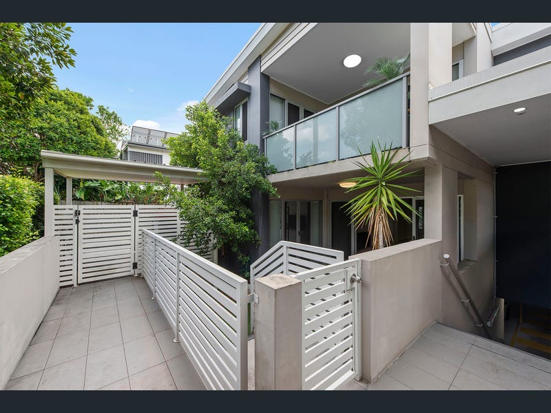 4/15-17 Kennington Road, Camp Hill