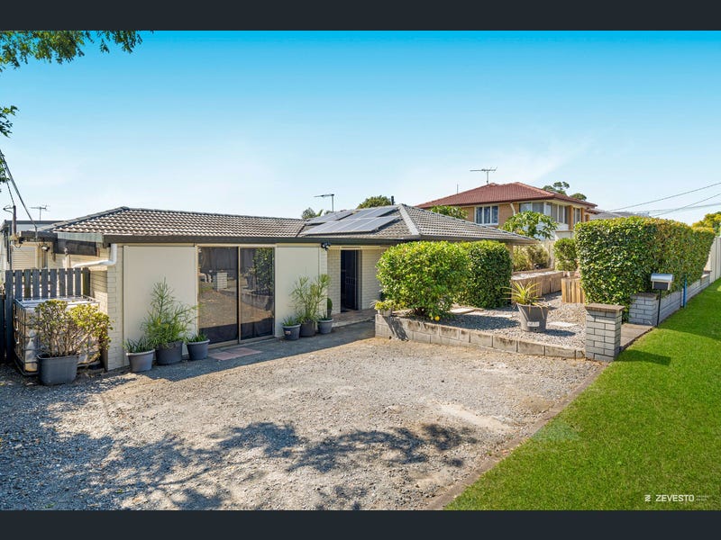 9 Woodrose Street, Kingston