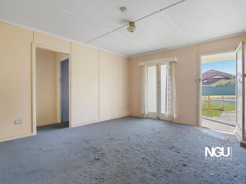 10 Spring Street, East Ipswich