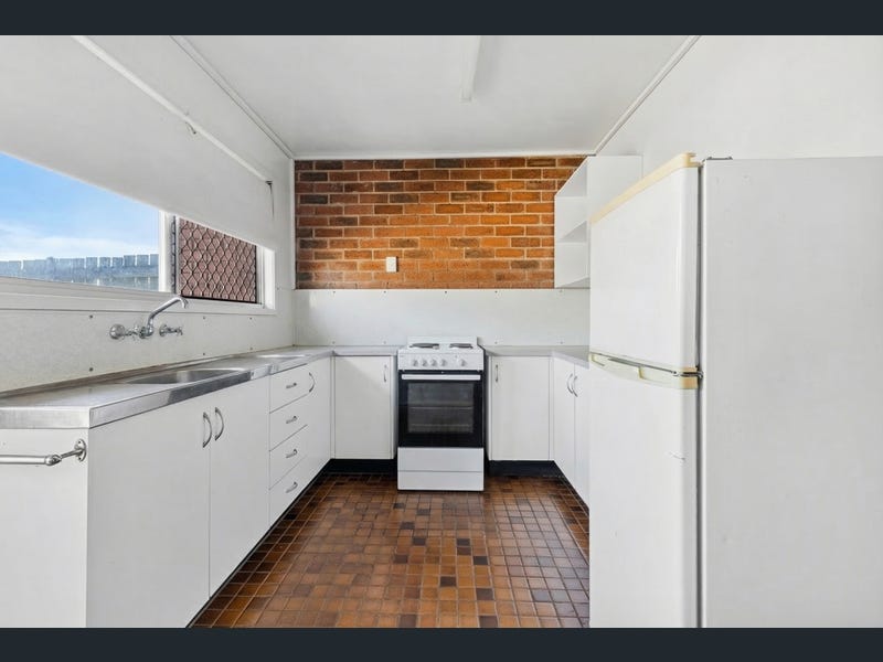 6/366 Rockonia Road, Koongal