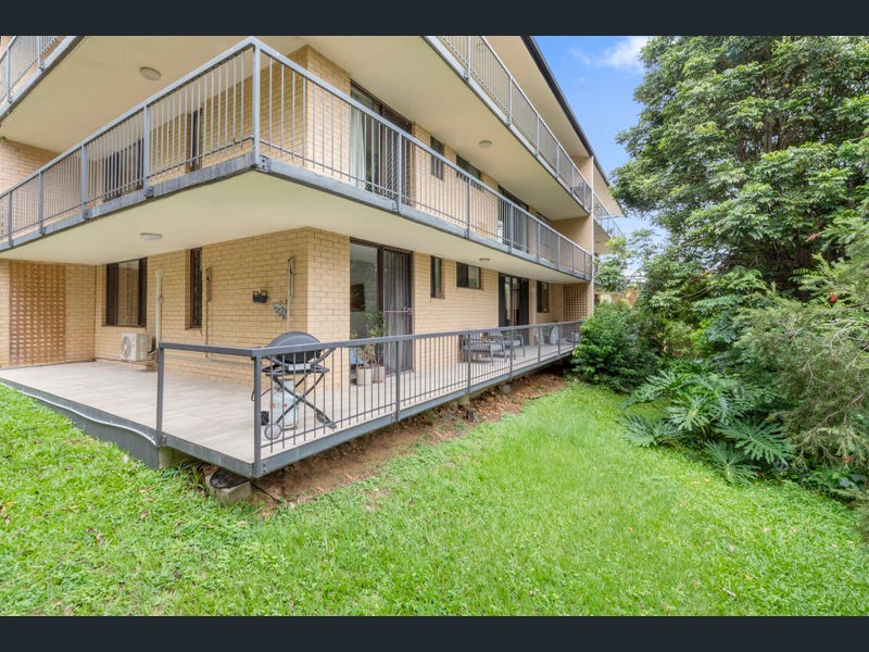 1/15 Junction Road, Clayfield