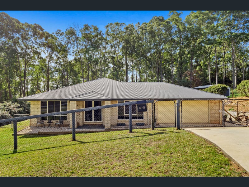 27-31 Foxtail Court, Woodhill