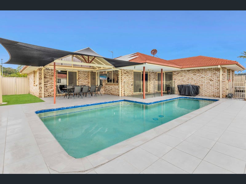 130 Bienvenue Drive, Currumbin Waters