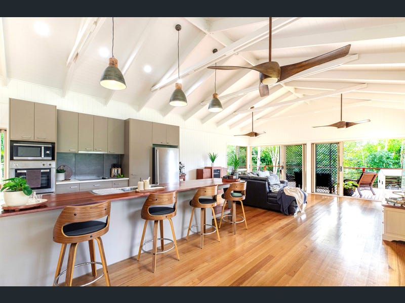 37-39 Reynolds Road, Oak Beach
