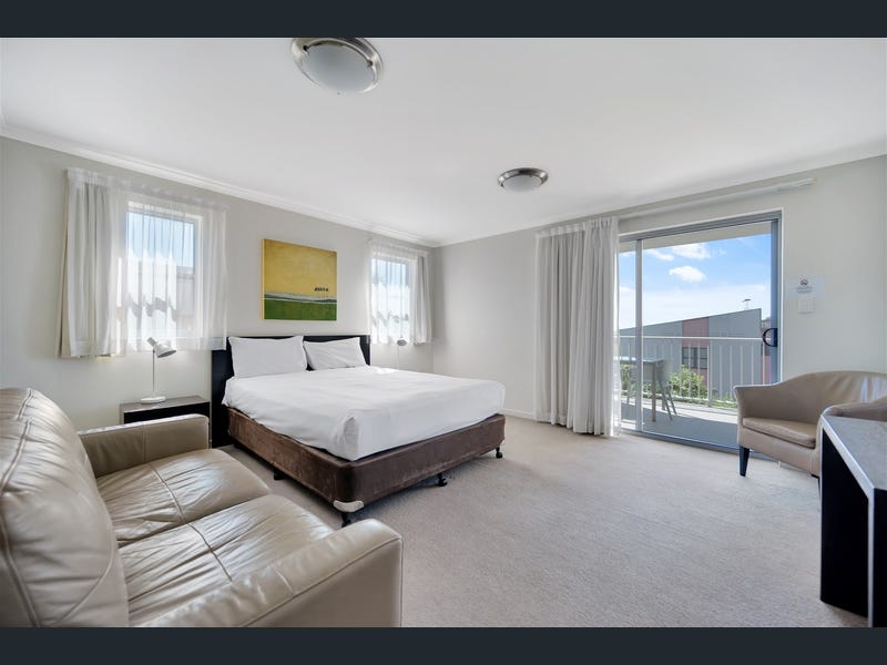 204/66 Oaka Lane, Gladstone Central