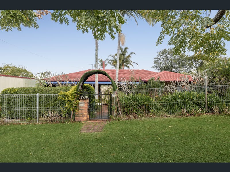 14 Seppelt Street, Wilsonton Heights