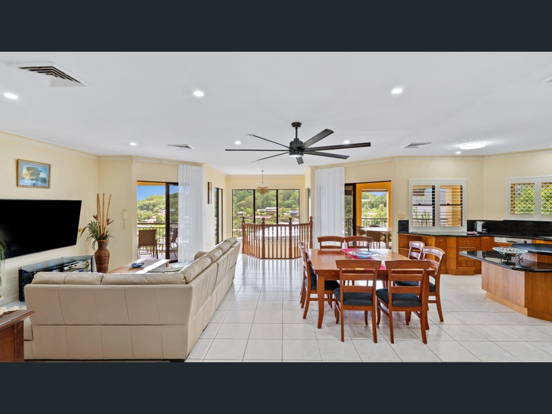 22 Pheasant Street, Bayview Heights
