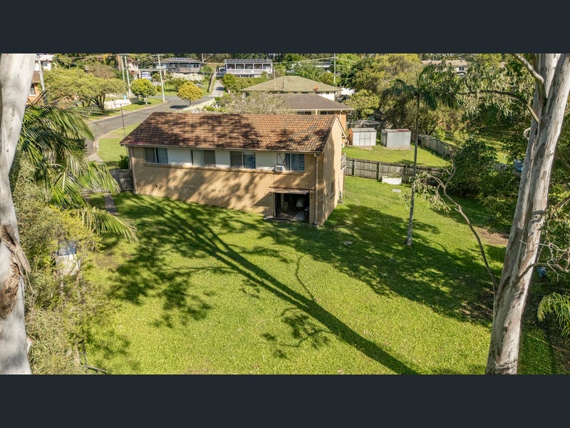 6 Clematis Court, Varsity Lakes