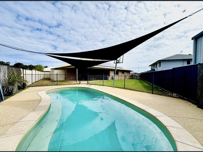 8 BLIGH Court, Moranbah