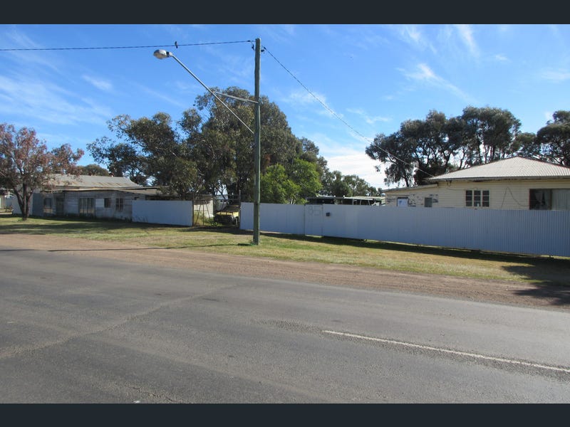 85 Day Street, Tara