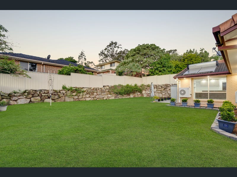 71 Loane Drive, Edens Landing