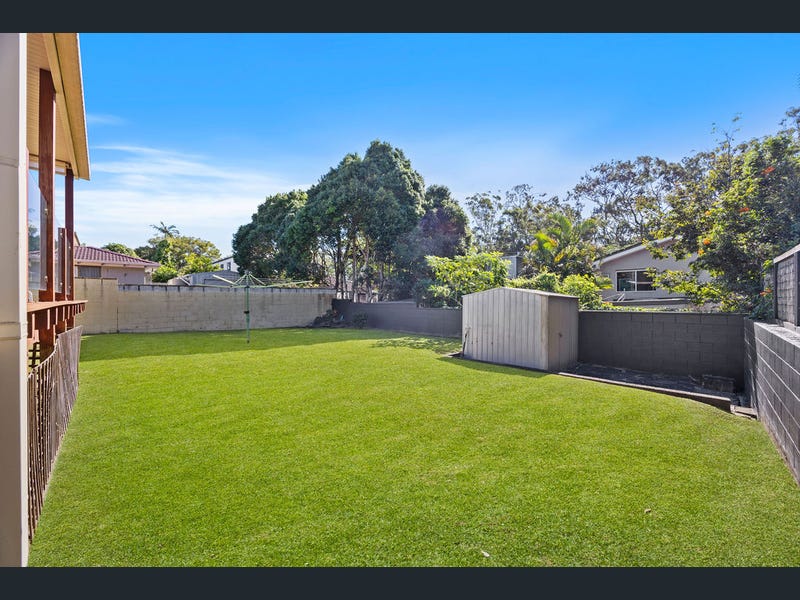 9 Heeb St, Bundall