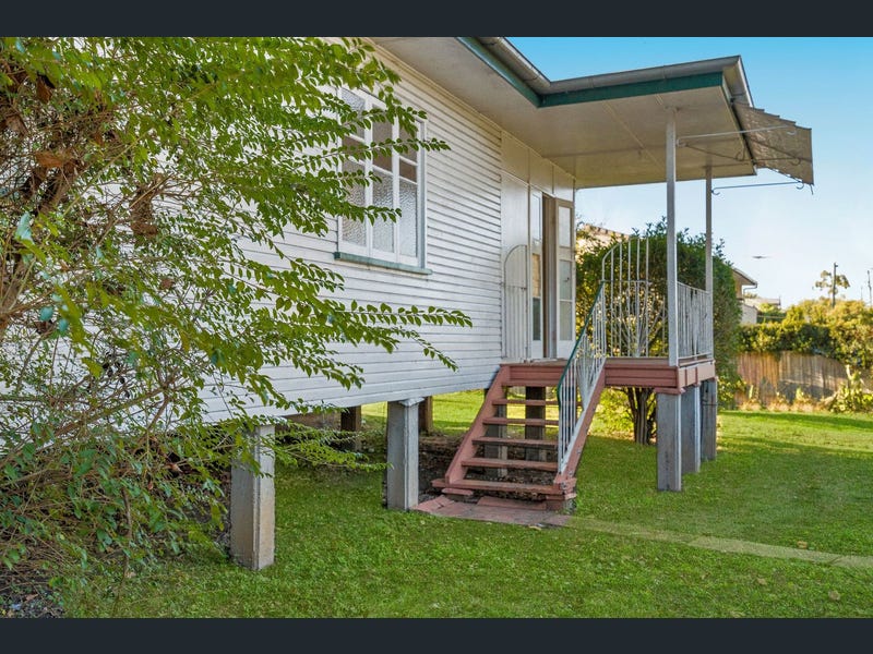 13 Creek Street, Silkstone