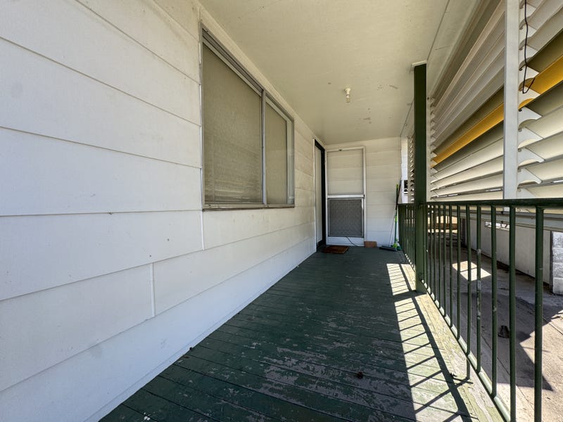21 Mcdowell Street, Moura