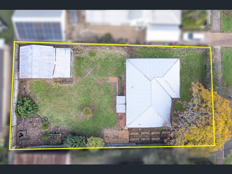 24 John Street, East Toowoomba