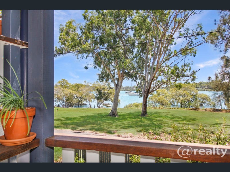 78 The Esplanade, Karragarra Island