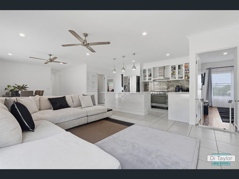 6-8 Summerhill Place, Woodhill