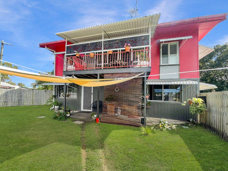 6 Armstrong Beach Road