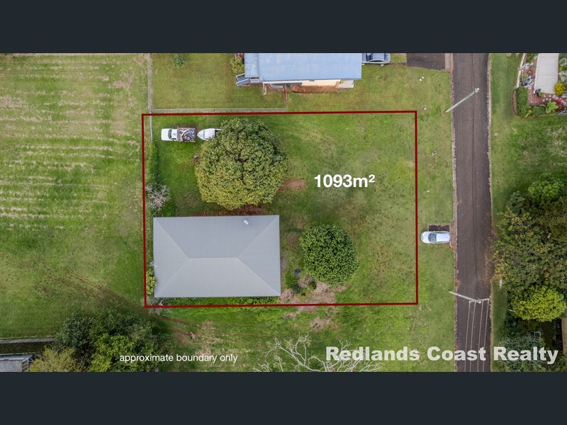 14 Melaleuca Drive, Lamb Island