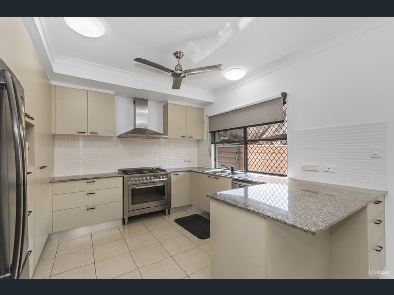 56-58 Iona Avenue, Burdell