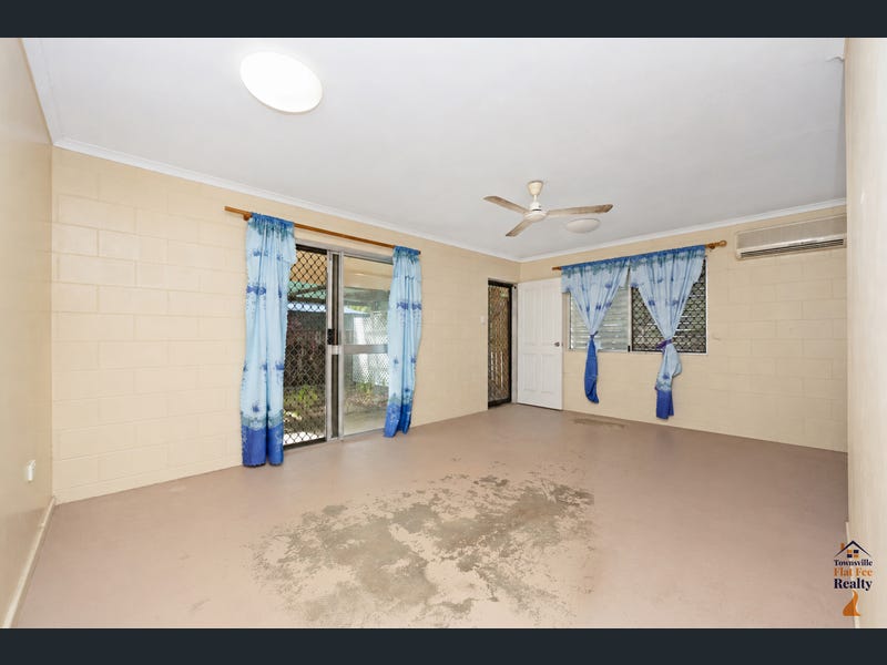 26 Larkspur Crescent, Annandale