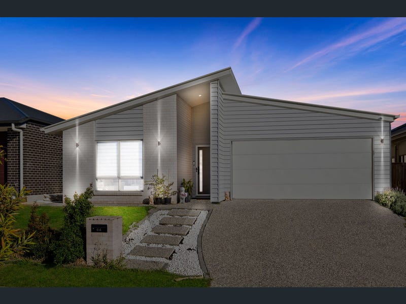 64 Doran Circuit, Park Ridge