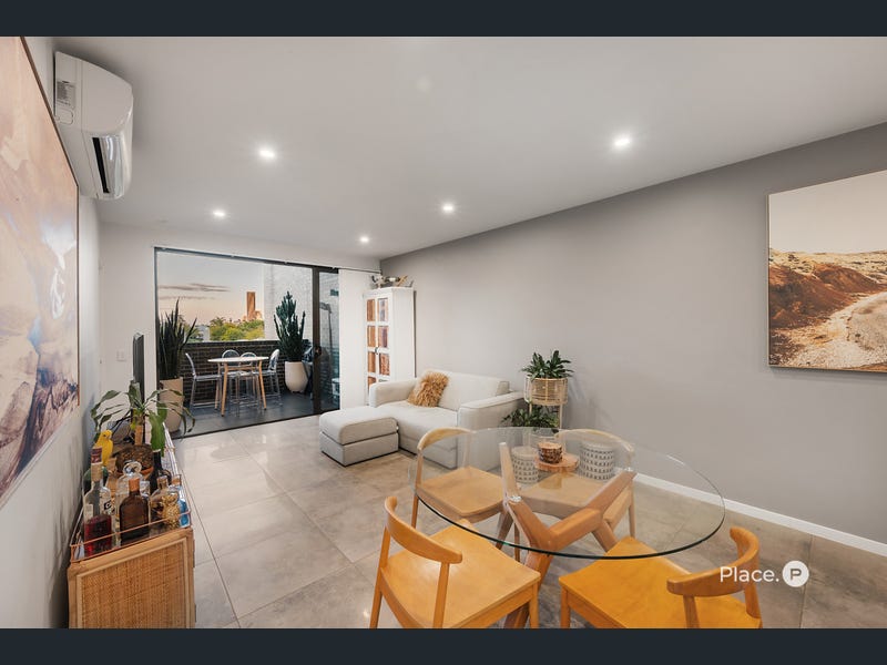 22/16-24 Lower Clifton Terrace, Red Hill
