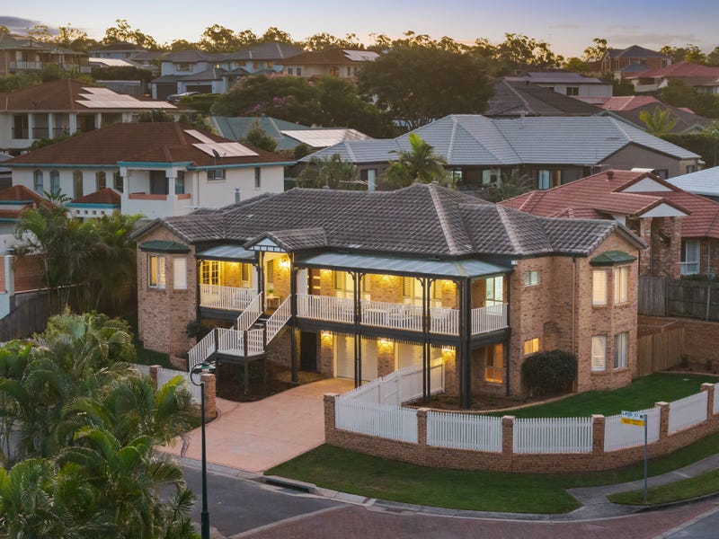 1 Ladd Close, Mcdowall