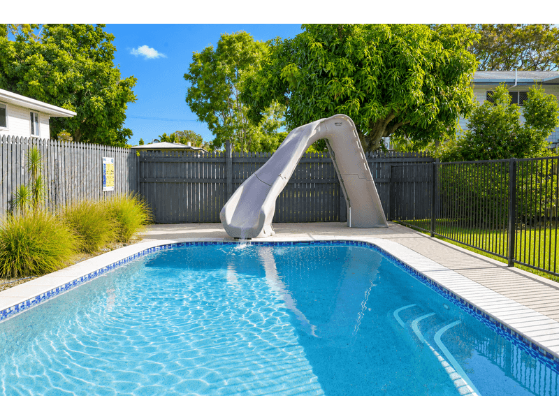 16 Cuthbert Crescent, Vincent