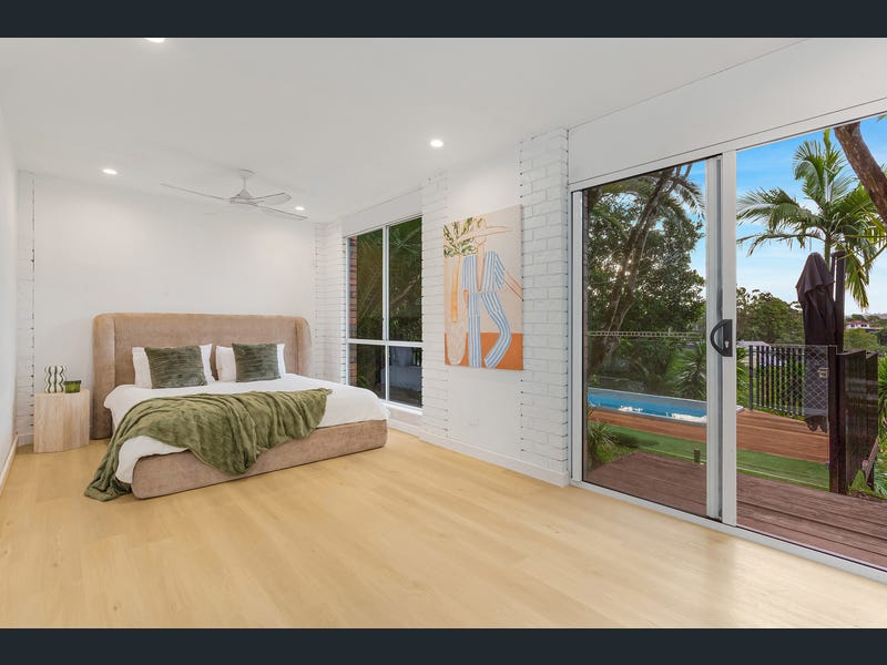 11 Rossmoyne Close, Elanora