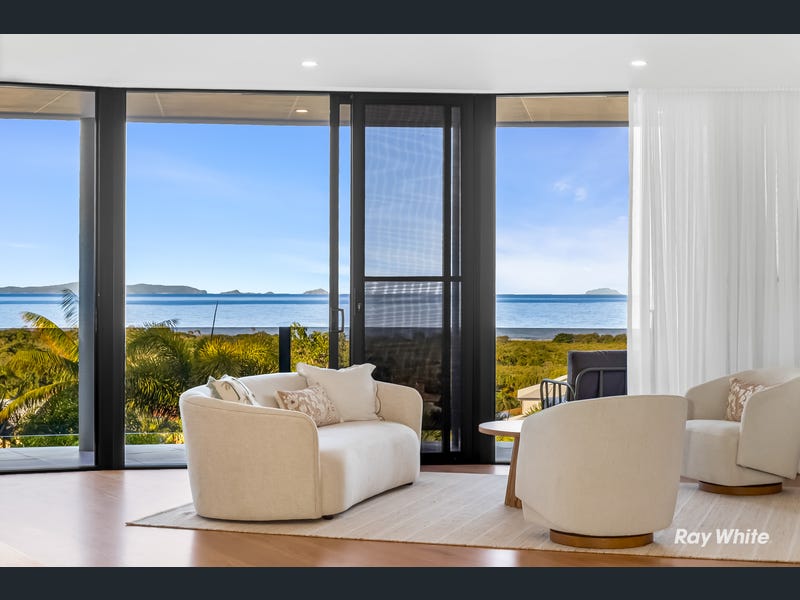 31 Pacific Drive, Pacific Heights