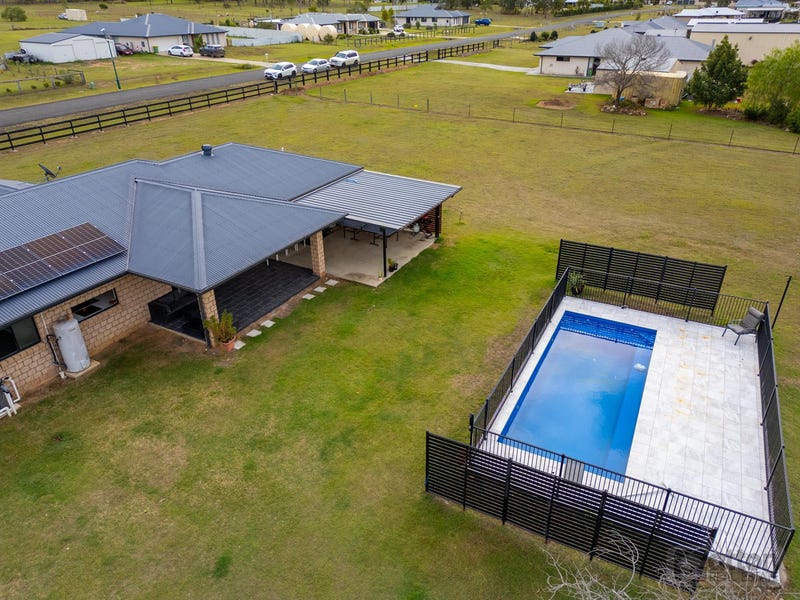 16 Jacana Drive, Adare