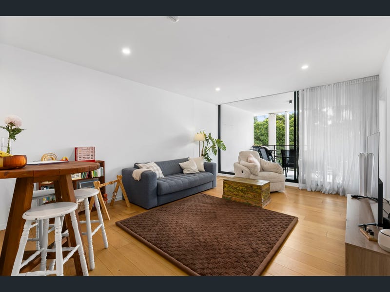 302/50 Sylvan Road, Toowong
