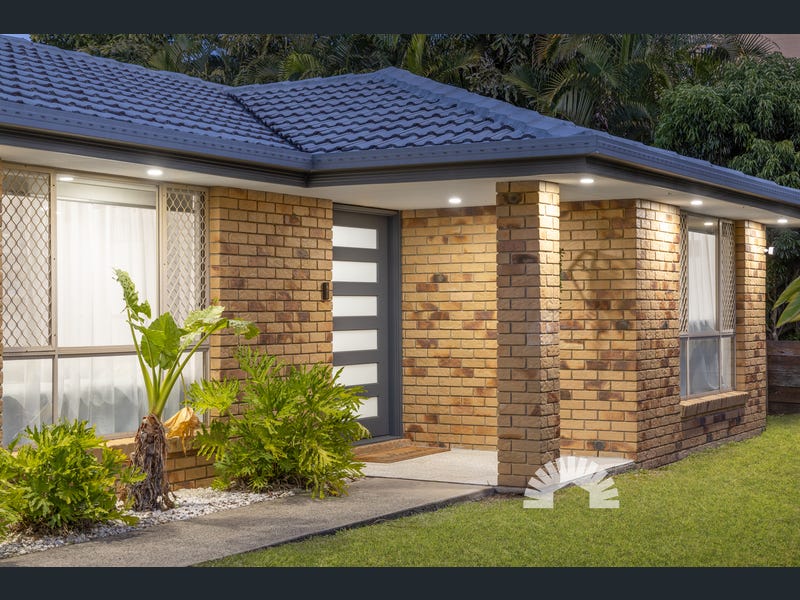 26 Young Road, Narangba