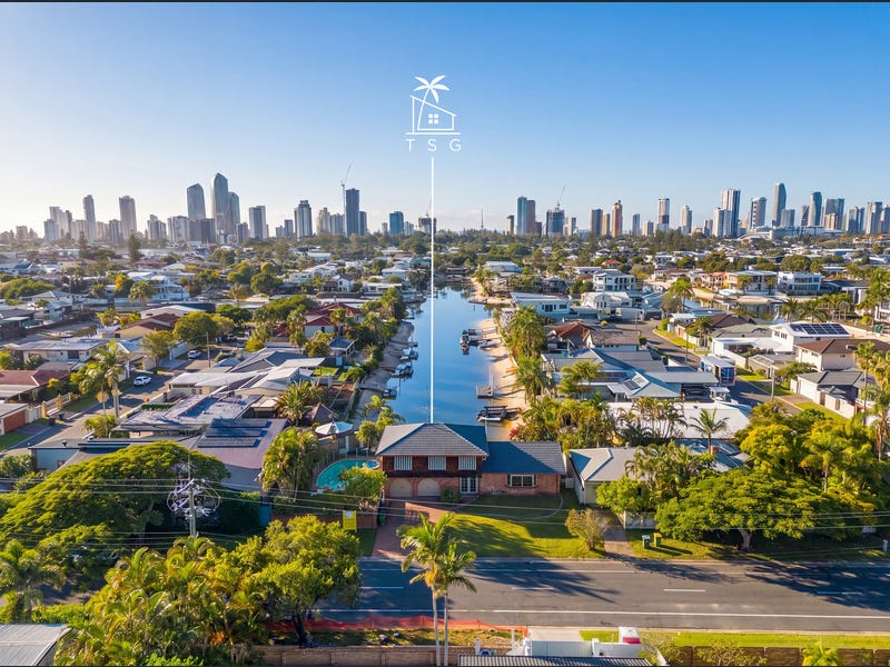 8 Pacific Boulevard, Broadbeach Waters