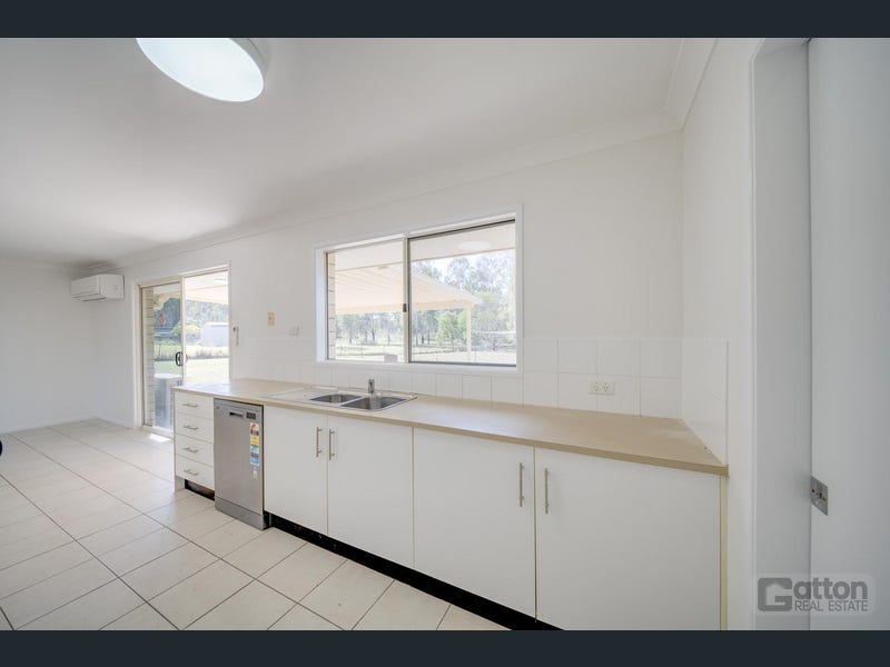 22 Cockatoo Drive, Adare