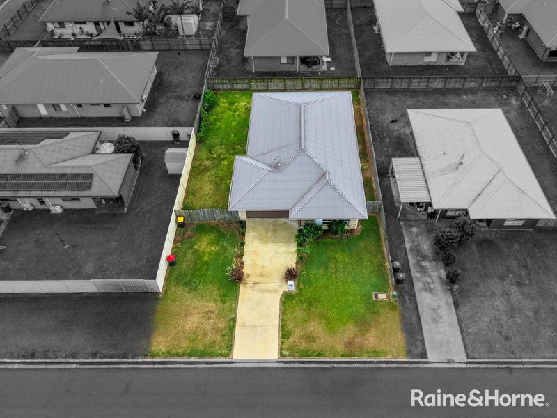 20 Dawson Avenue, Thabeban
