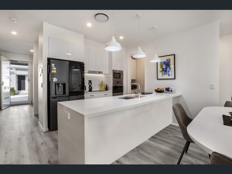 227/6 Charlston Place, Kuluin