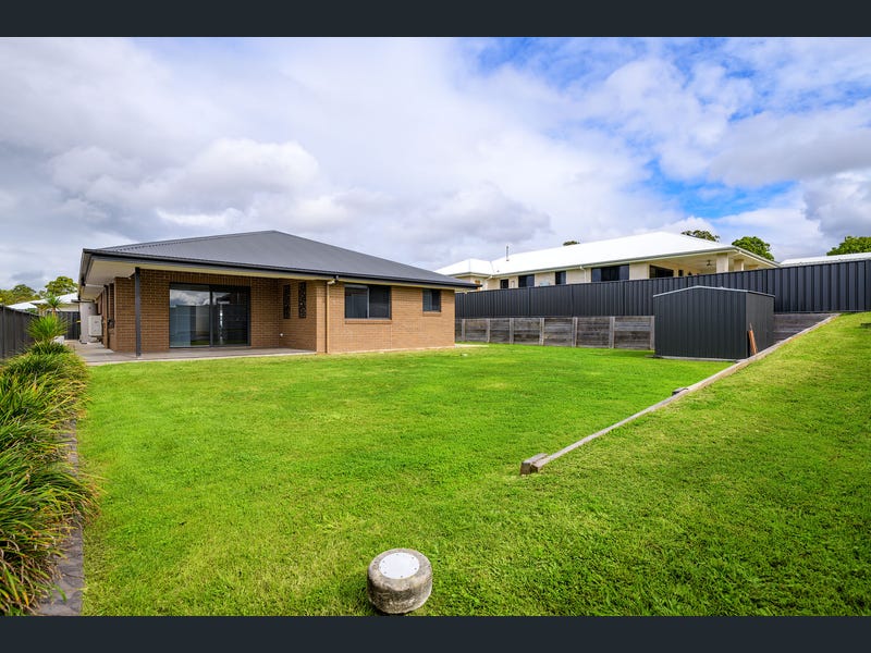 32 Panda Street, Southside