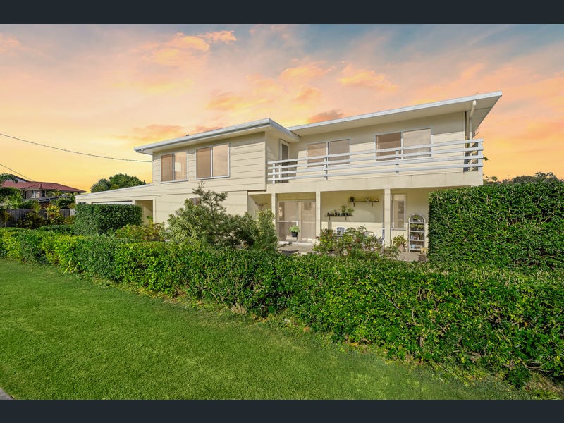 8 Desmond Drive, Toogoom